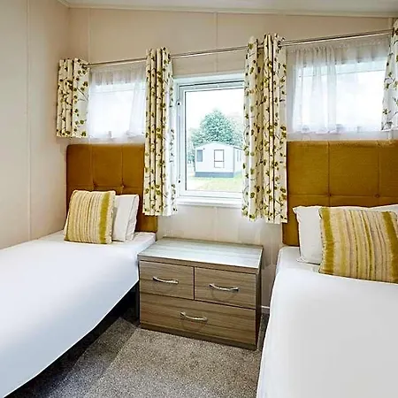 Alojamento de Turismo Selvagem Woodpecker With Hot Tub York