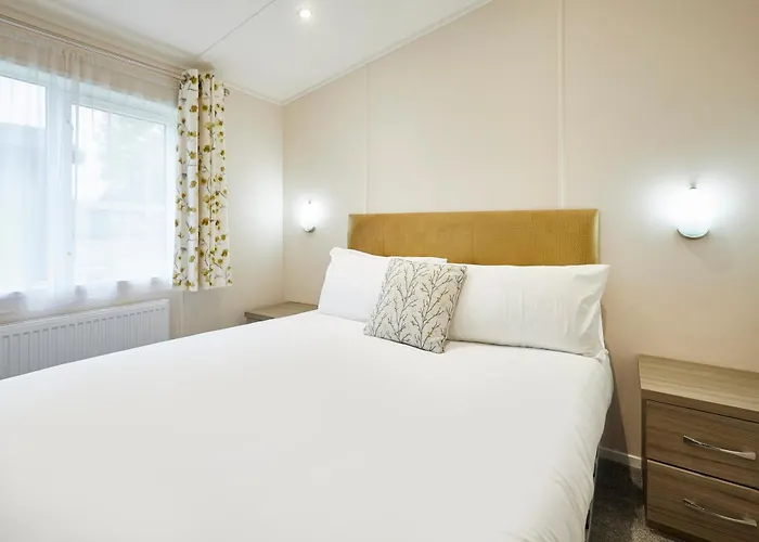 Woodpecker With Hot Tub 山林小屋 *